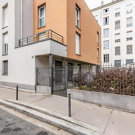 Appartement Charpennes - Parking Privé Gratuit Villeurbanne